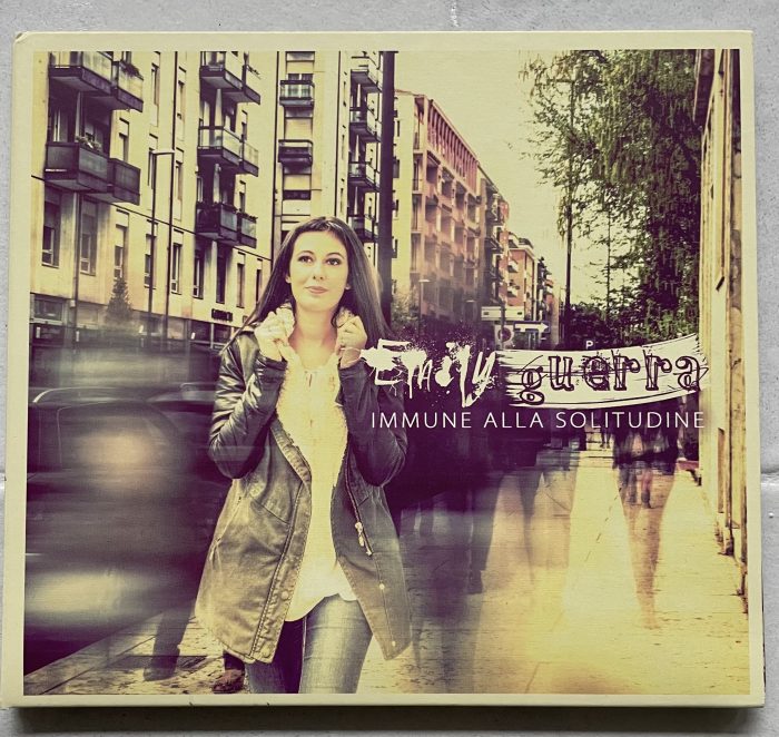 EMILY GUERRA - Immune alla solitudine (2014)